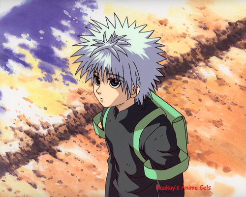 Killua looks like an ordinary kid wearing his backpack to school.